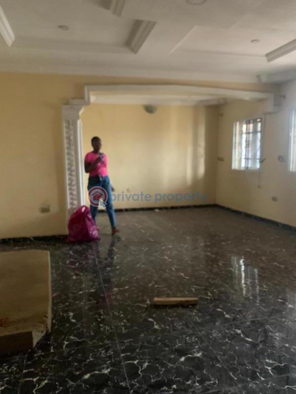 3 bedroom Self Contain For Rent Opposite Fehintola Complex, Elebu. Akala Express Ibadan Oyo - 6
