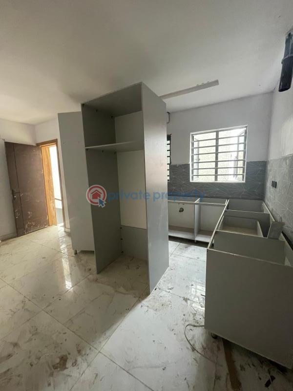 5 bedroom Semi detached Duplex For Sale Parkview Estate Ikoyi Lagos - 9