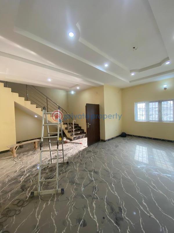 4 bedroom House For Rent Guzape Abuja Phase 1  - 4
