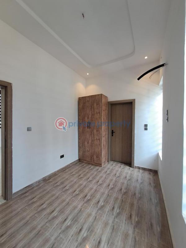 4 bedroom House For Sale Ologolo Lekki Lagos - 2