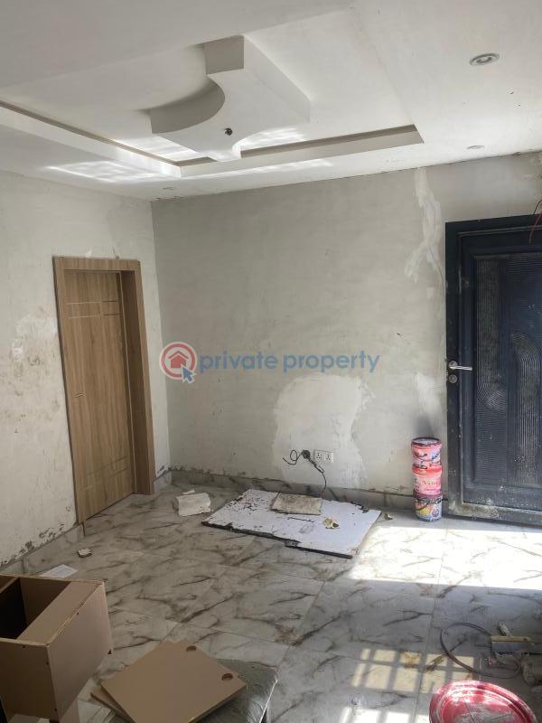 1 bedroom Mini Flat For Rent Alagomeji Yaba Lagos - 0