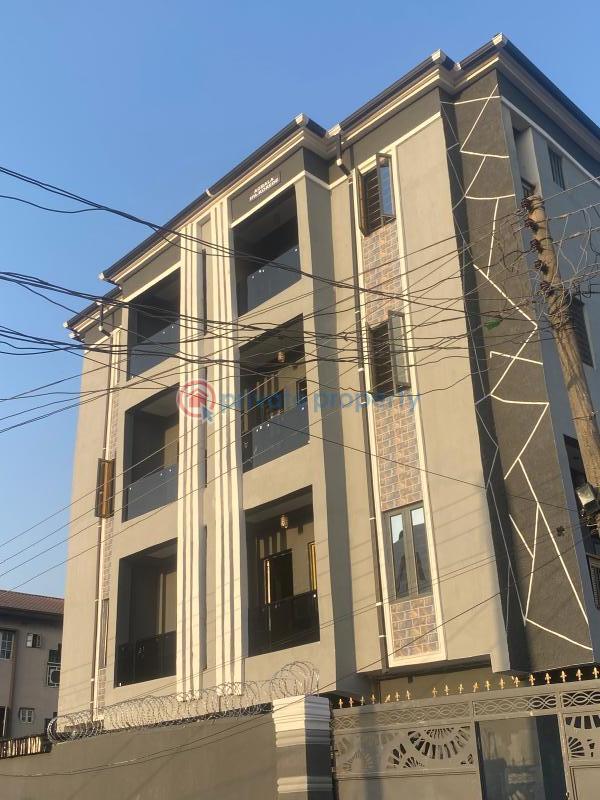 2 bedroom Block Of Flats For Sale Alagomeji Yaba Lagos - 0