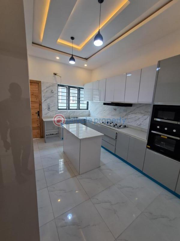 4 bedroom House For Sale Ologolo Lekki Lagos - 8