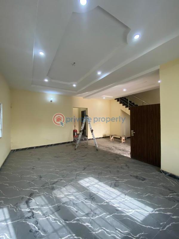 4 bedroom House For Rent Guzape Abuja Phase 1  - 2