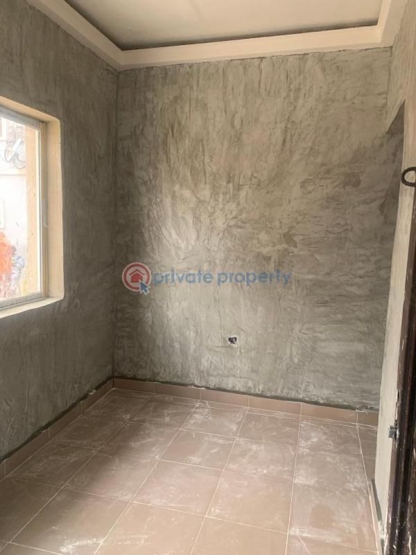 1 bedroom Self Contain For Rent Shomolu Lagos - 2