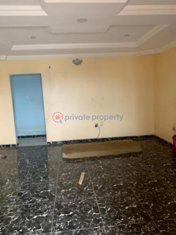 3 bedroom Self Contain For Rent Opposite Fehintola Complex, Elebu. Akala Express Ibadan Oyo - 0