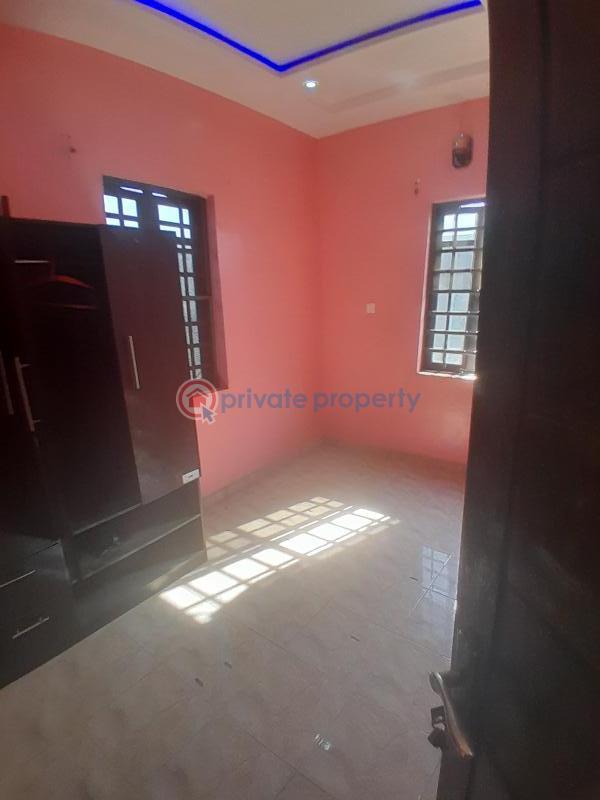 2 bedroom Flat & Apartment For Rent Governors Road, Aboru Alimosho Lagos - 2