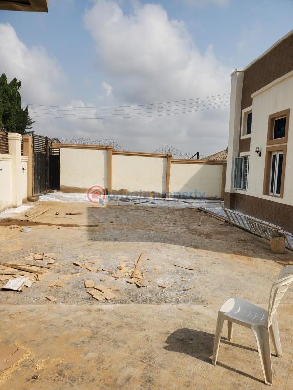 5 bedroom Detached Duplex For Sale Alalubosa Gra Residence Alalubosa Ibadan Oyo - 17