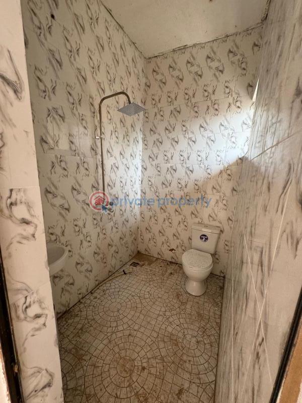 2 bedroom Flat & Apartment For Rent Sabo Yaba Lagos - 3