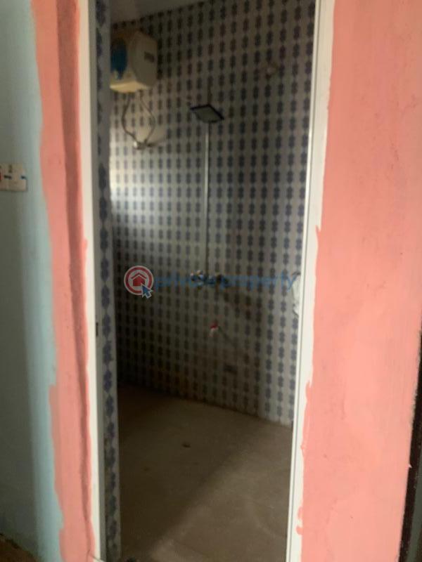 3 bedroom Self Contain For Rent Opposite Fehintola Complex, Elebu. Akala Express Ibadan Oyo - 4