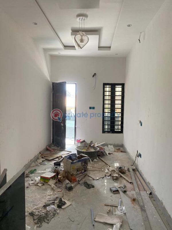 5 bedroom Detached Duplex For Sale Medina Gbagada Lagos - 4