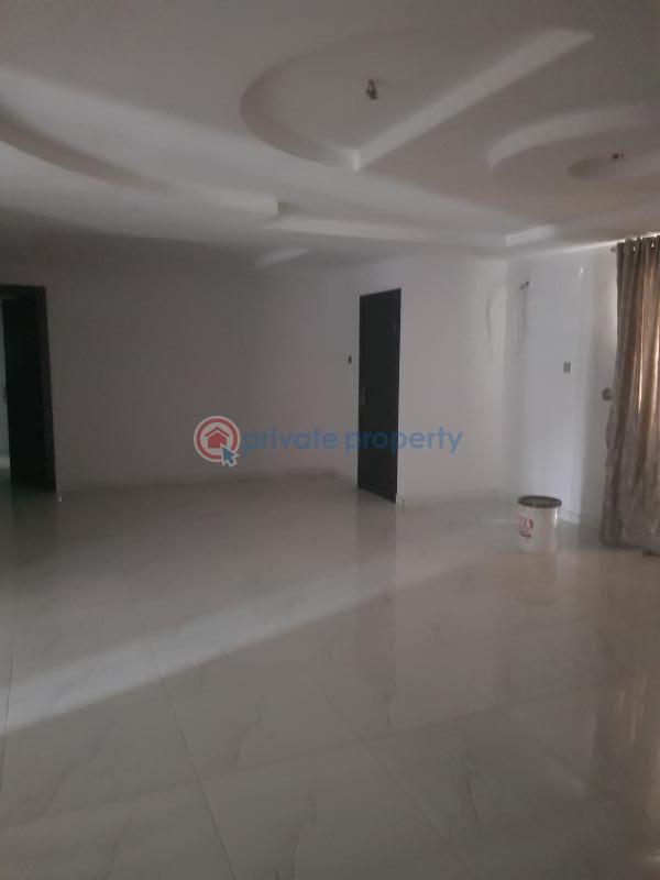 For rent 3 bedroom Flat & Apartment Obanikoro Estate, Obanikoro