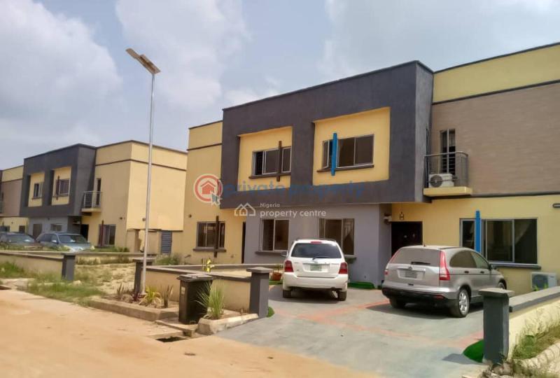 Standard 4 bedroom terraced duplex - 10 4 bedroom Terraced Duplex For Sale T.a. Gardens, Warewa, Berger, Arepo, Ogun Arepo Lagos Extension Ogun - 10
