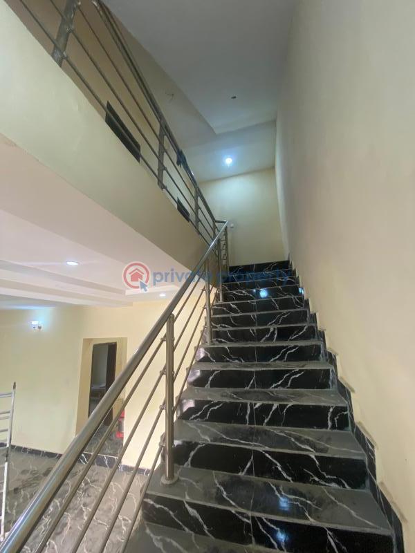4 bedroom House For Rent Guzape Abuja Phase 1  - 12