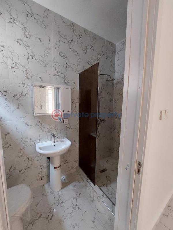 5 bedroom House For Sale Second Tollgate Lekki Lagos - 1