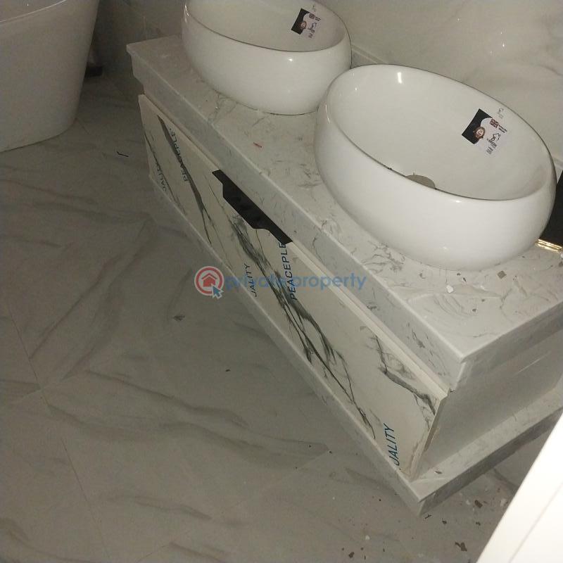 5 bedroom Detached Duplex For Sale Ikota G.r.a Ikota Lekki Lagos - 15