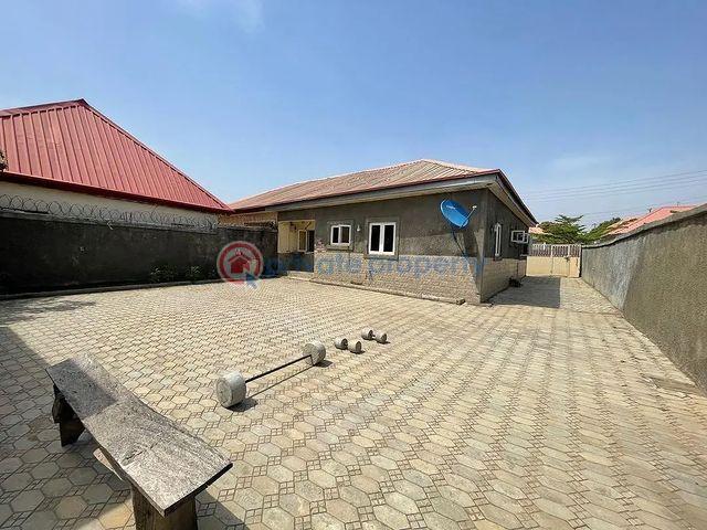 2 bedroom House For Sale Trademore Estate Lugbe Abuja Phase 4  - 9