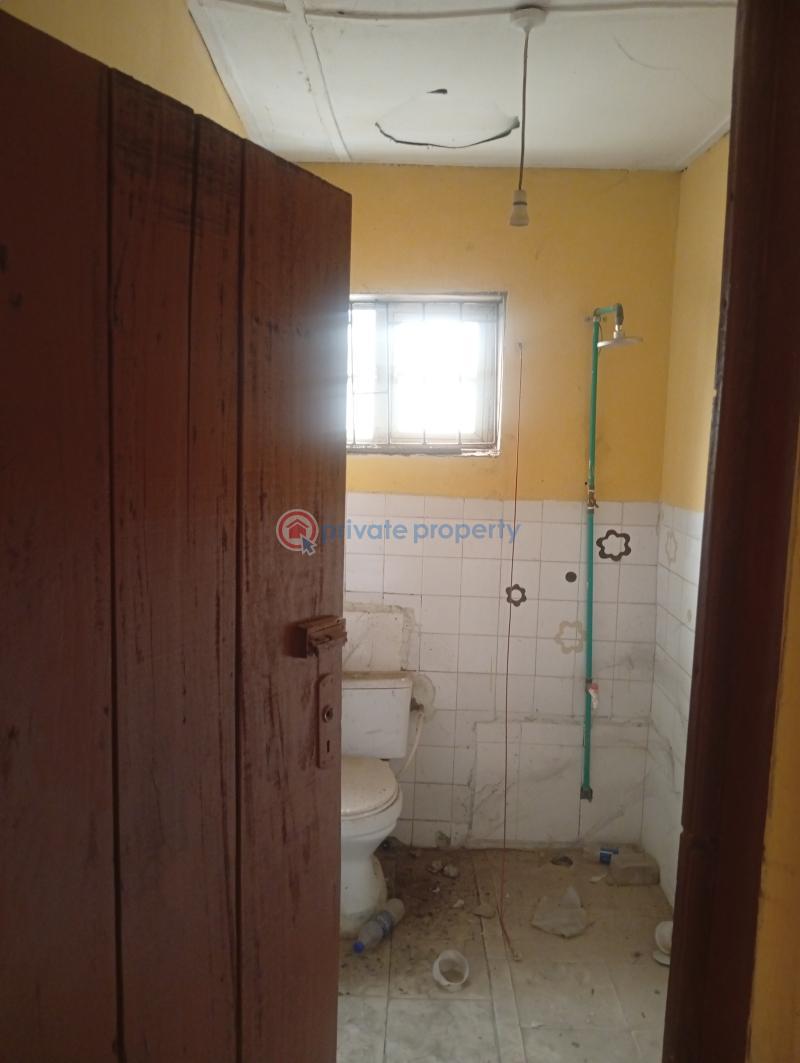 3 bedroom Commercial Property For Rent Agidingbi Ikeja Lagos - 10