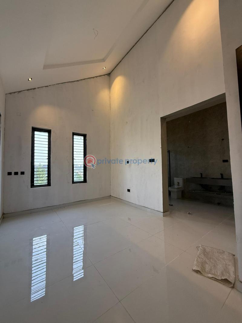 A 3 bedroom detached duplex - 11 Detached Duplex For Sale Kolapo Ishola Gra, Akobo Ibadan Oyo - 11