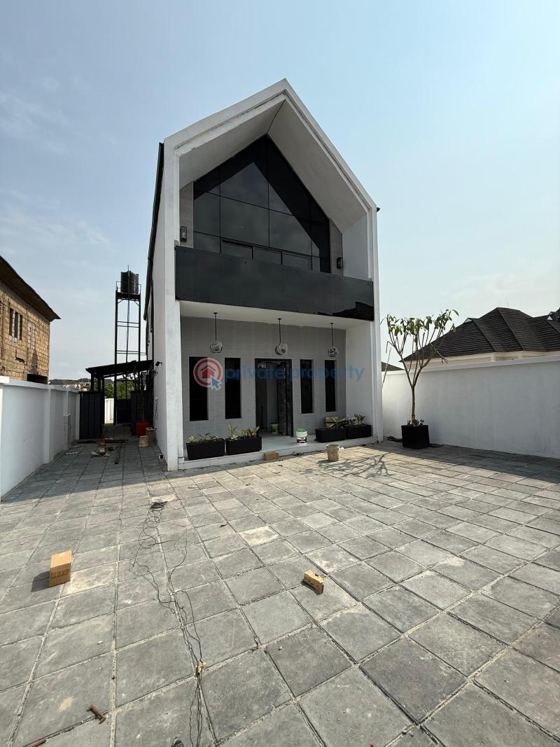 A 3 bedroom detached duplex - 5 Detached Duplex For Sale Kolapo Ishola Gra, Akobo Ibadan Oyo - 5