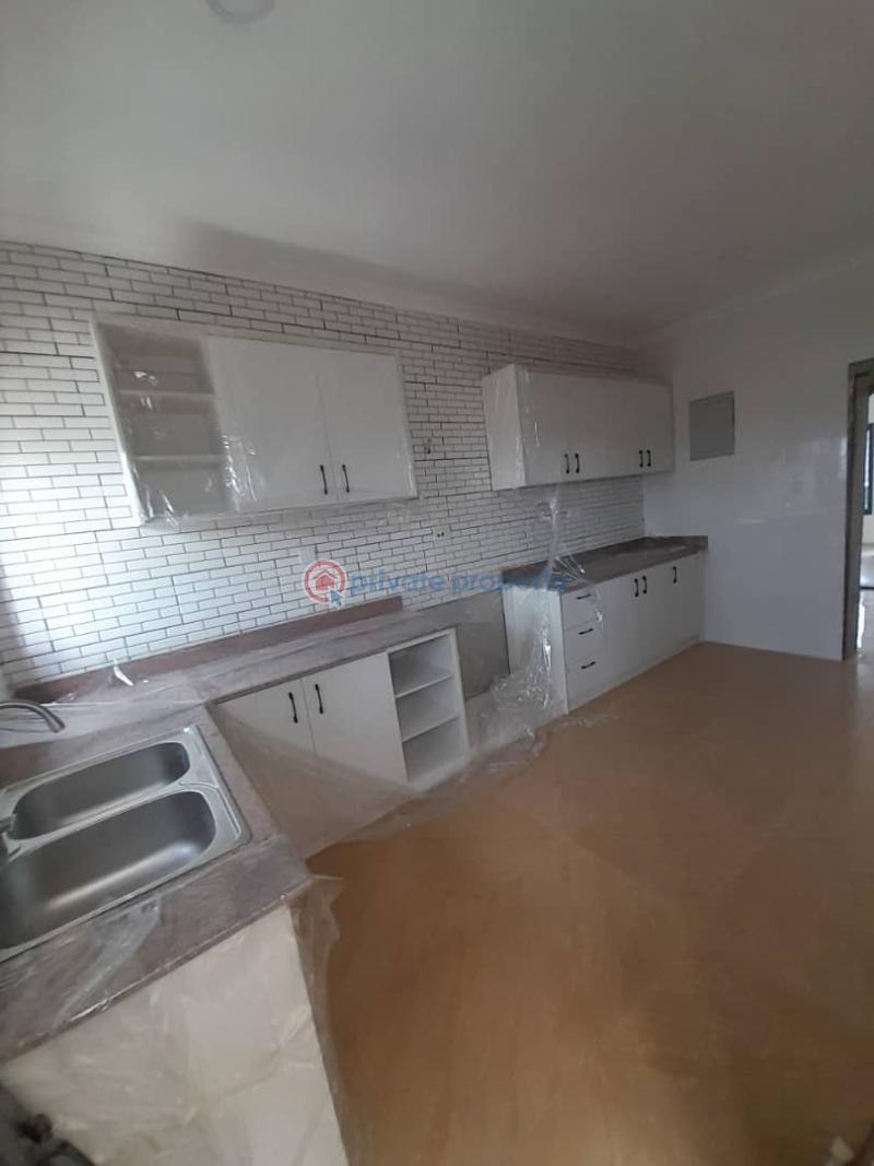 3 bedroom Block Of Flats For Rent Joseph Harrison Onike Yaba Lagos - 7