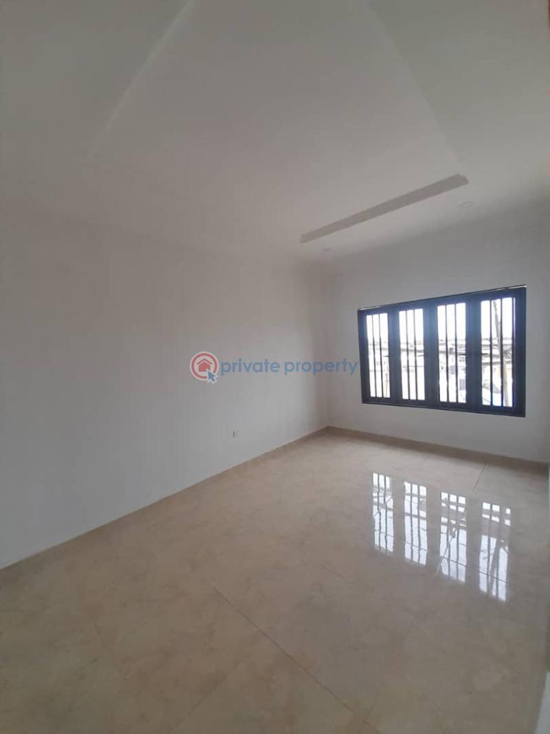 3 bedroom Block Of Flats For Rent Joseph Harrison Onike Yaba Lagos - 3