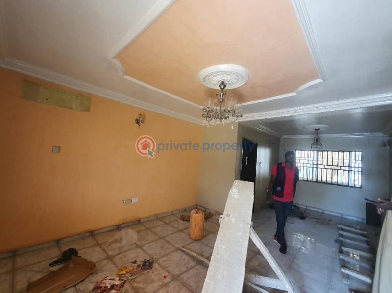 3 bedroom Block Of Flats For Rent Kabusa Garden Estate,dakwo/lokogoma, Lokogoma Abuja Phase 2  - 11