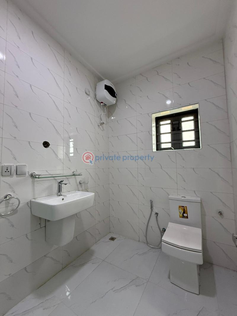 4 bedroom Detached Duplex For Sale Blue Gate Estate Oluyole Estate Ibadan Oyo - 21