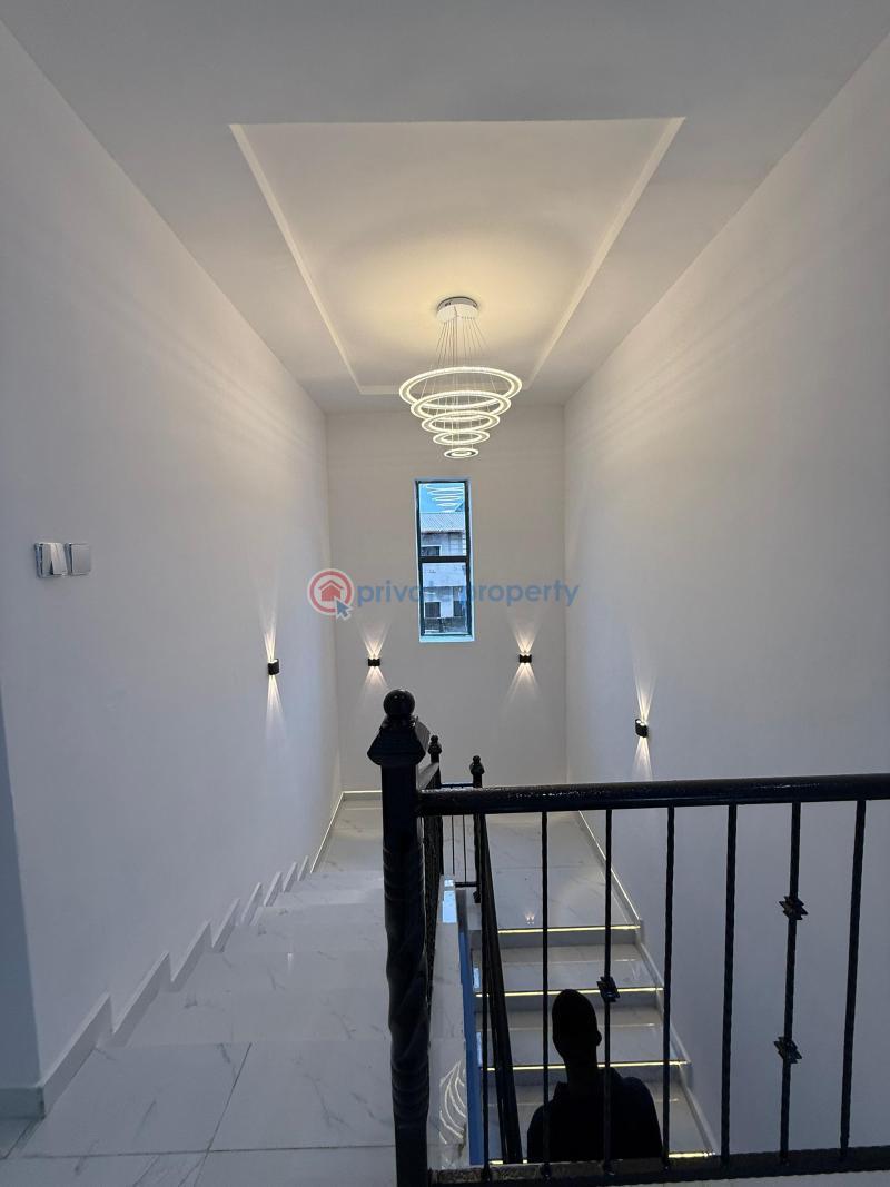 4 bedroom Detached Duplex For Sale Blue Gate Estate Oluyole Estate Ibadan Oyo - 12