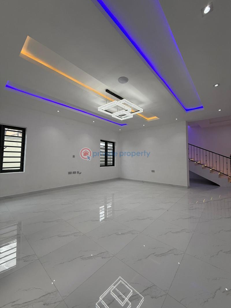 4 bedroom Detached Duplex For Sale Blue Gate Estate Oluyole Estate Ibadan Oyo - 2