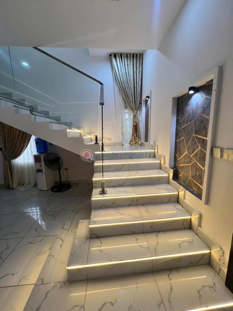 4 bedroom Detached Duplex Short let Salami, New Bodija Ibadan Oyo - 10