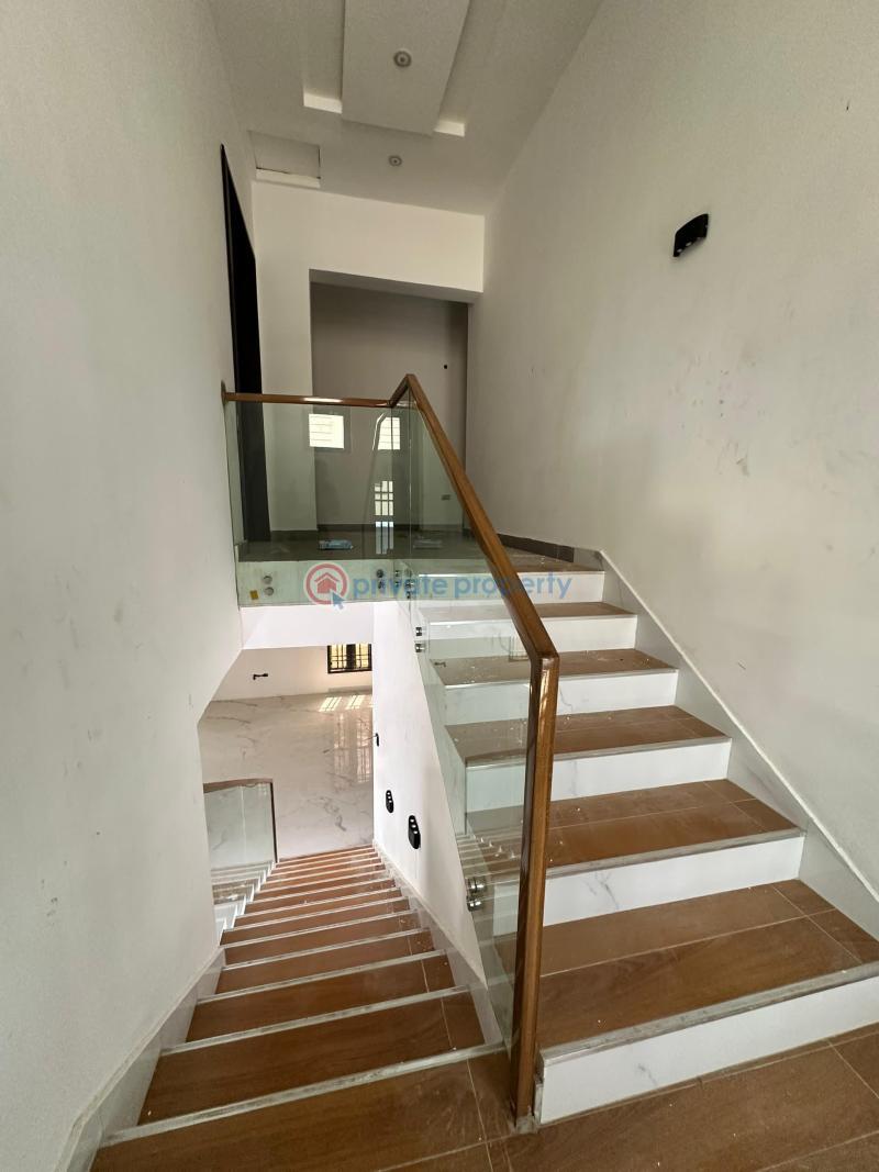 4 bedroom Detached Duplex For Sale Kolapo Ishola Gra, Akobo, Ibadan Akobo Ibadan Oyo - 0