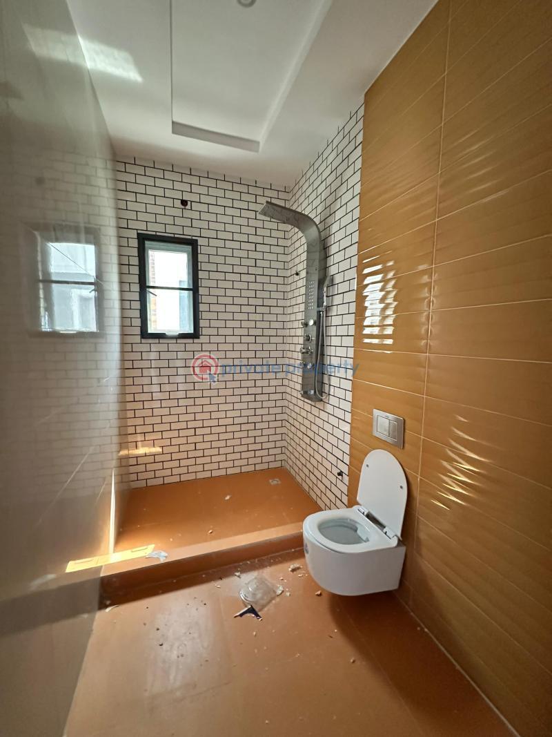 4 bedroom Detached Duplex For Sale Kolapo Ishola Gra, Akobo, Ibadan Akobo Ibadan Oyo - 3