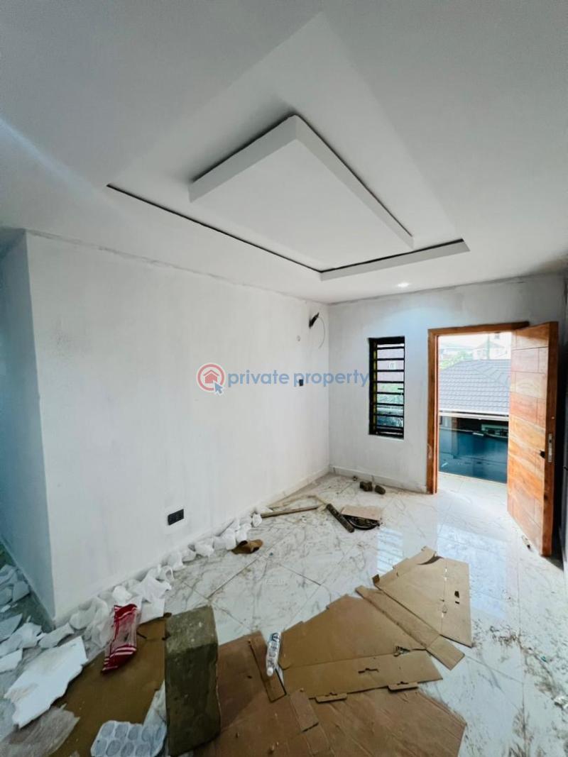 4 bedroom Semi detached Duplex For Sale Kolapo Ishola Gra, Akobo, Ibadan Akobo Ibadan Oyo - 3