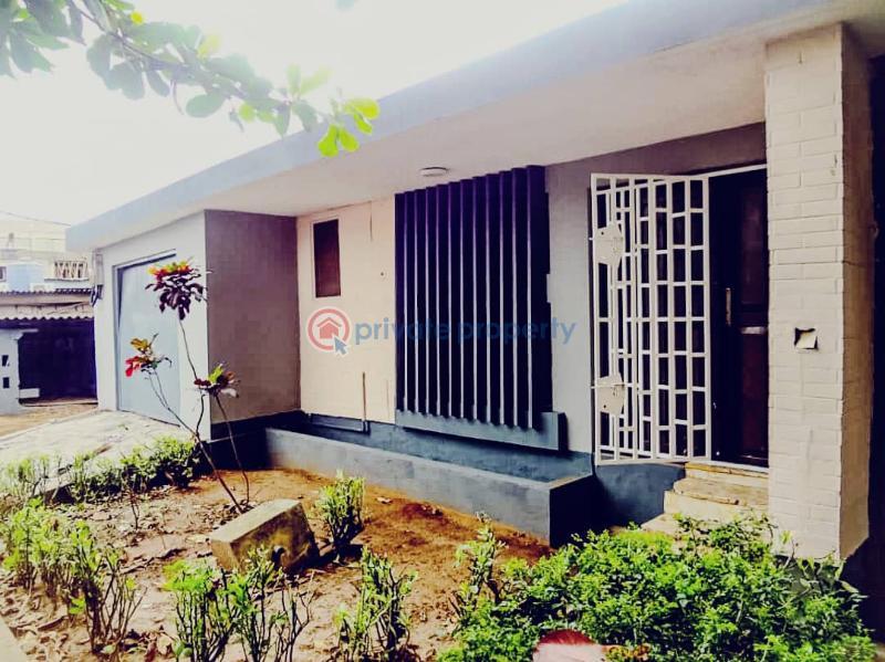 4 bedroom Detached Bungalow For Rent Adeniyi Jones Ikeja Lagos - 0