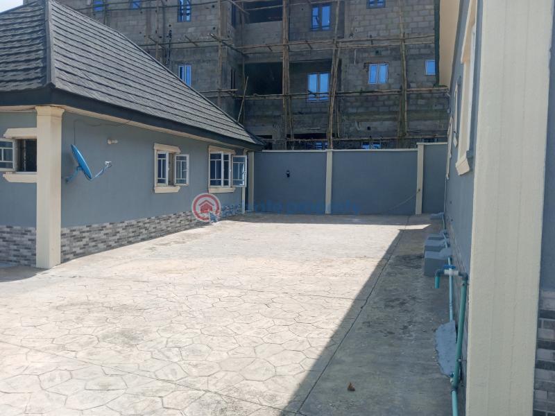 House For Sale Ilupeju Street, Off Johnson Awe Estate, Apata Ibadan Oyo - 20