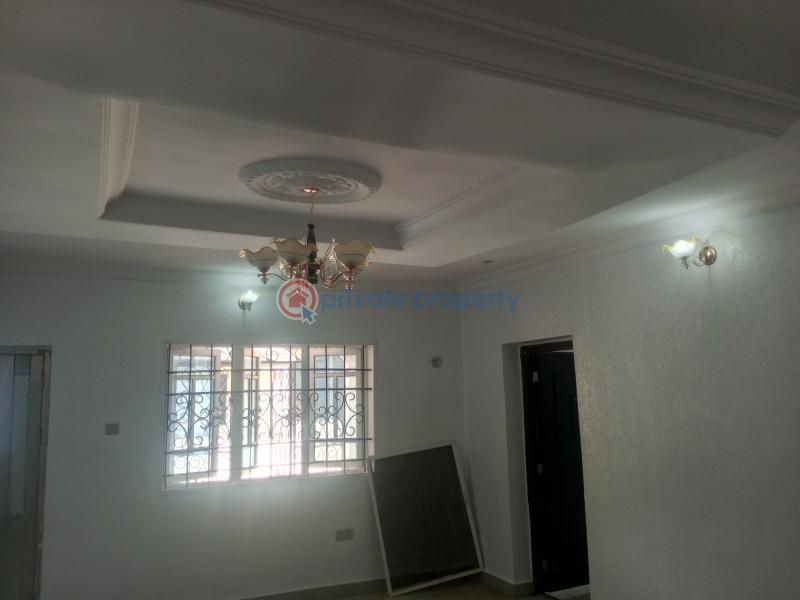 House For Sale Ilupeju Street, Off Johnson Awe Estate, Apata Ibadan Oyo - 5