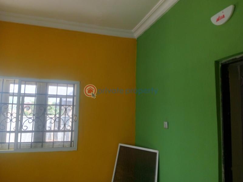 House For Sale Ilupeju Street, Off Johnson Awe Estate, Apata Ibadan Oyo - 8