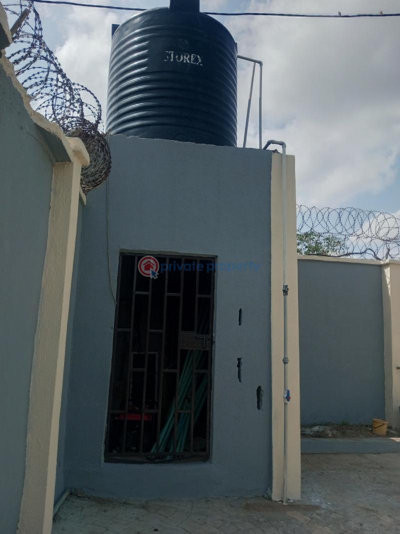 House For Sale Ilupeju Street, Off Johnson Awe Estate, Apata Ibadan Oyo - 22