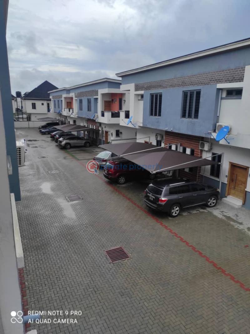 For sale 4 bedroom House Lekki Lagos (PID 3PAWHG) Private Property