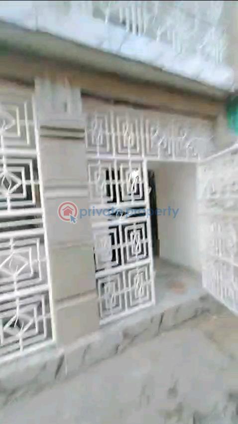 3 bedroom Flat & Apartment For Rent Hamadihya Ojokoro Abule Egba Lagos - 0