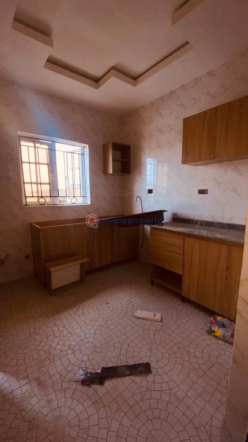 2 bedroom Block Of Flats For Rent Along Mobil Ilaje Ajah Lagos - 8
