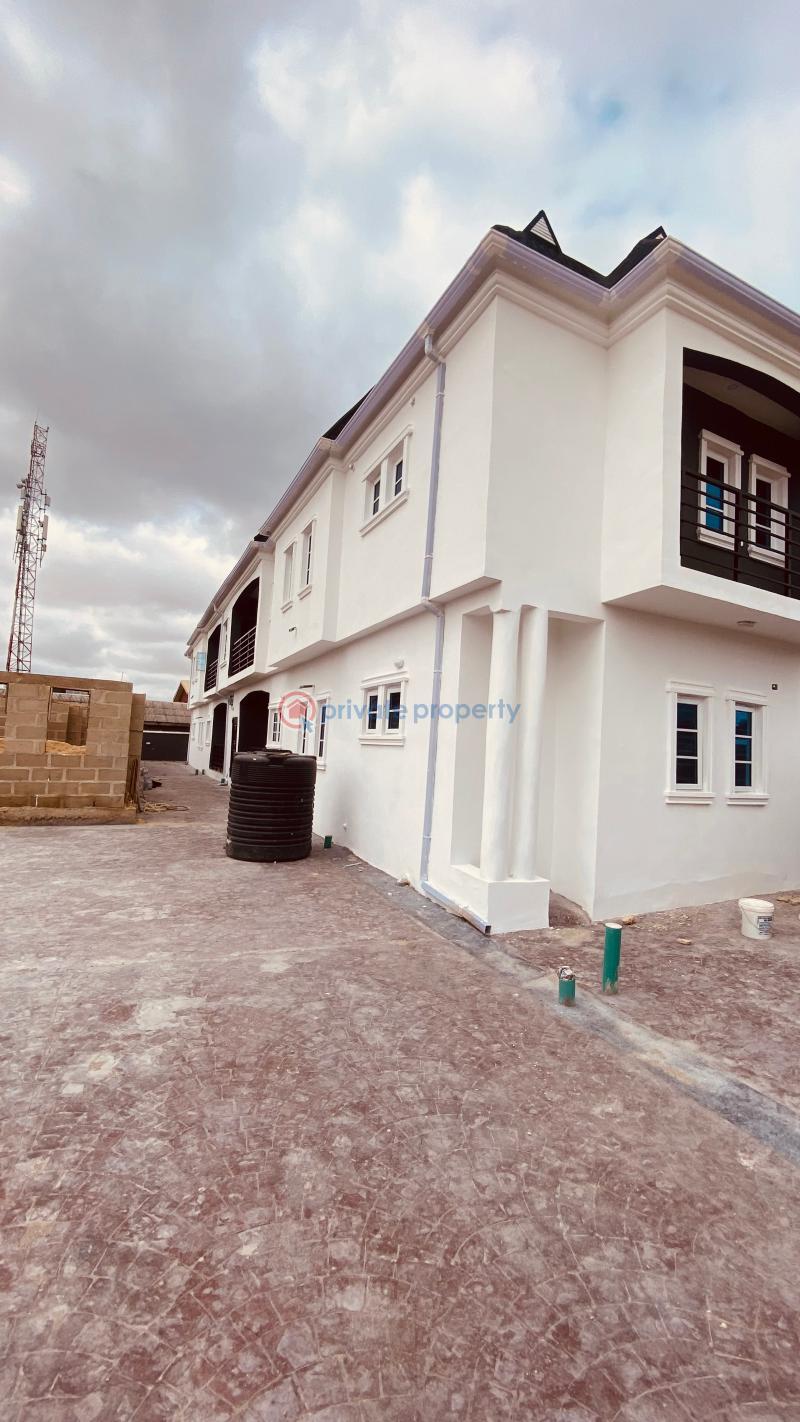 2 bedroom Flat & Apartment For Rent Off Mobil Road Ilaje Ajah Lagos - 0