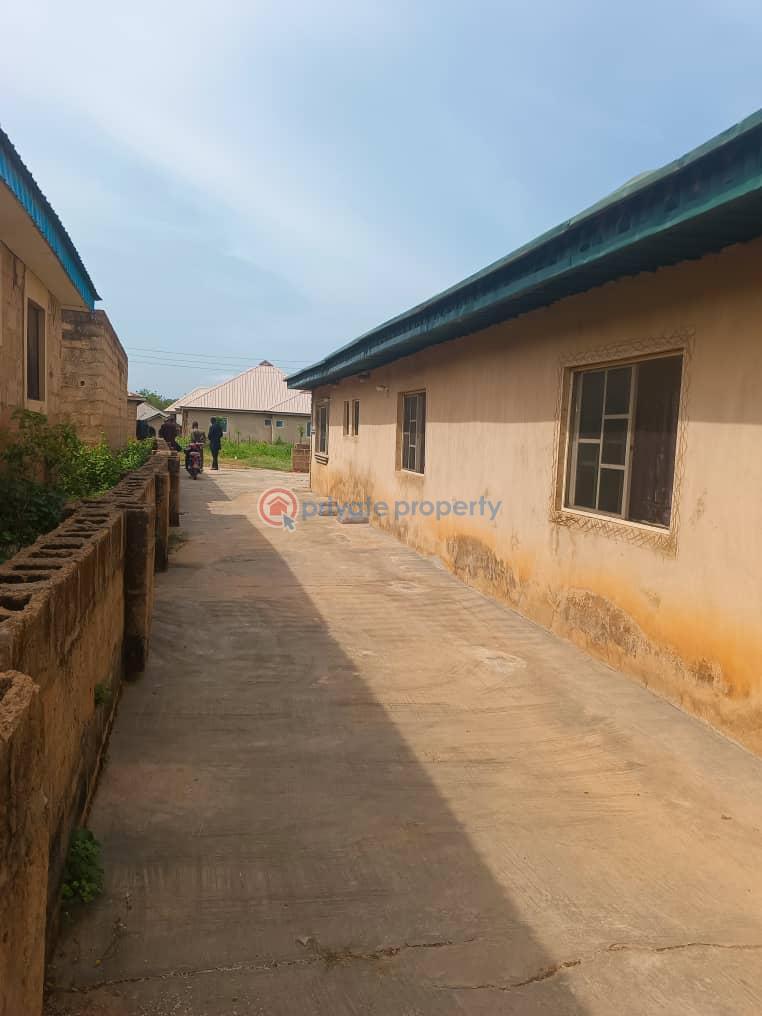 Detached Bungalow For Sale Alakuta Ibadan Oyo - 2