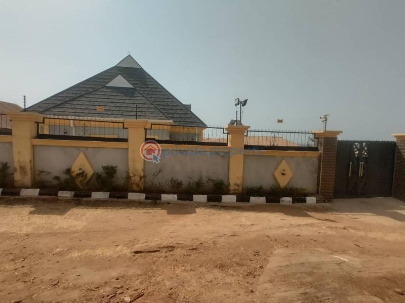 3 bedroom Detached Bungalow For Sale Wire And Cable, Olude Apata Ibadan Oyo - 9