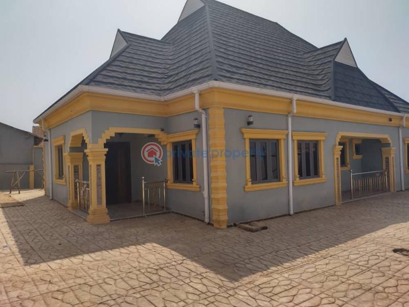 3 bedroom Detached Bungalow For Sale Wire And Cable, Olude Apata Ibadan Oyo - 7