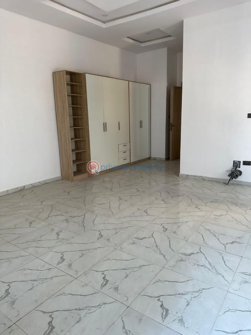 4 bedroom House For Rent Gra Ikota Lekki Lagos - 2