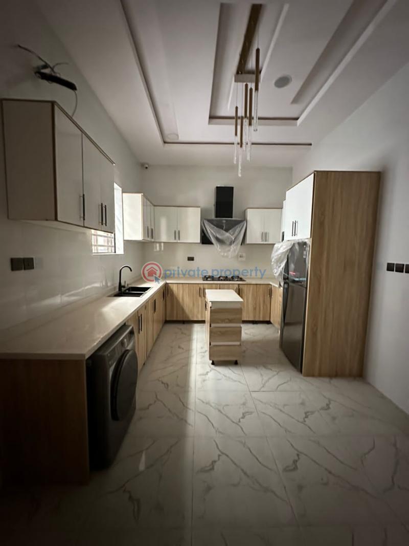 4 bedroom House For Rent Gra Ikota Lekki Lagos - 25