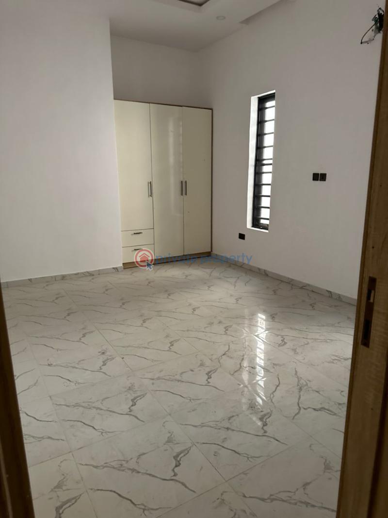 4 bedroom House For Rent Gra Ikota Lekki Lagos - 11