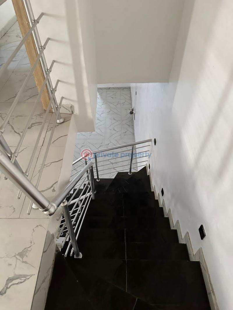 4 bedroom House For Rent Gra Ikota Lekki Lagos - 16